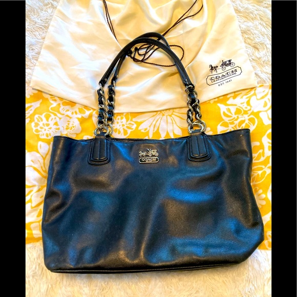 Authentic Coach women’s purse NWT - Picture 4 of 16